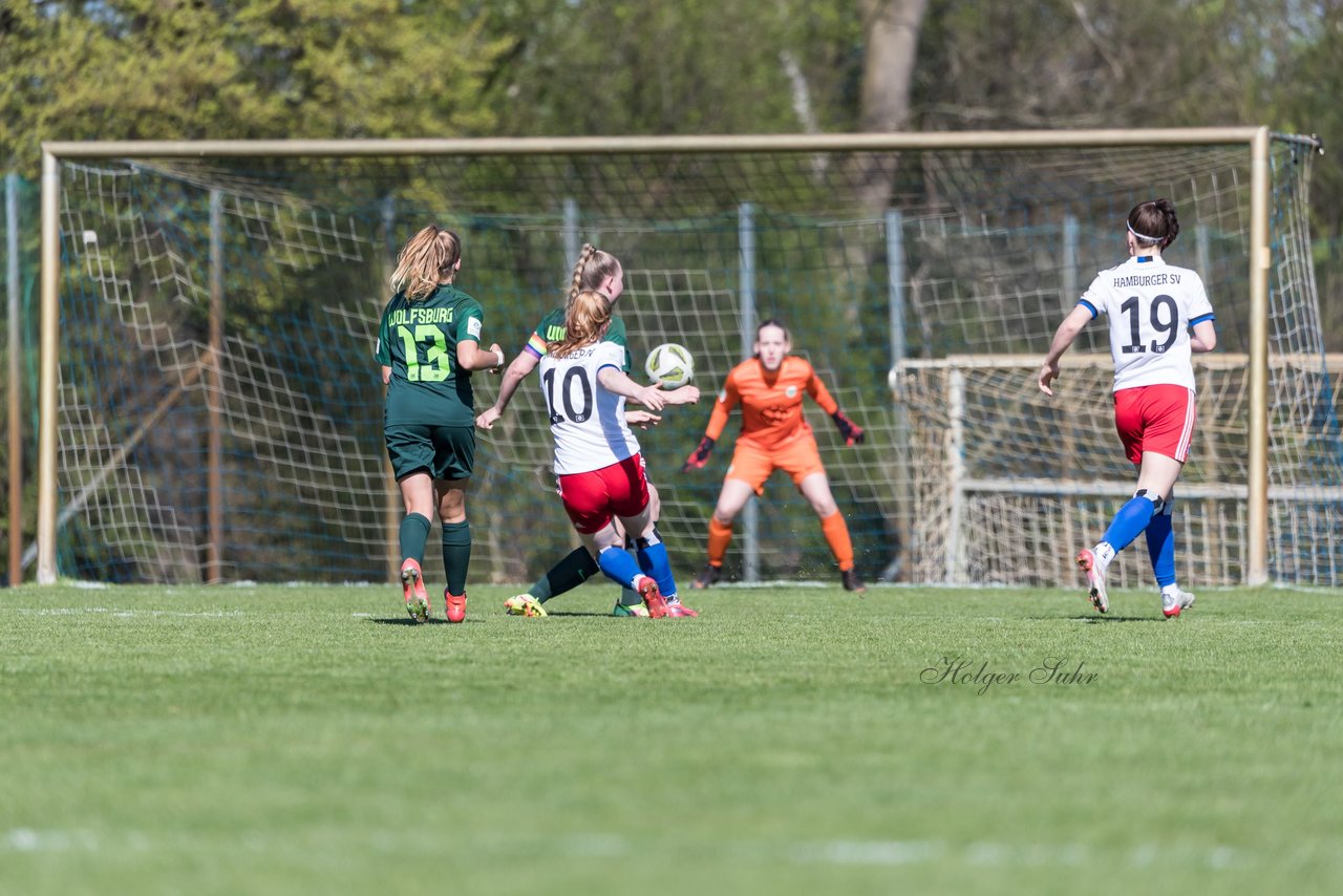 Bild 307 - wBJ Hamburger SV - WfL Wolfsburg : Ergebnis: 2:1